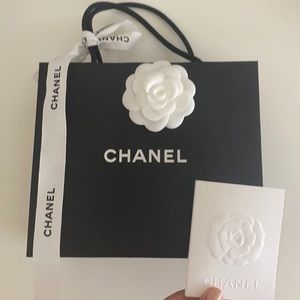Chanel shopping bag